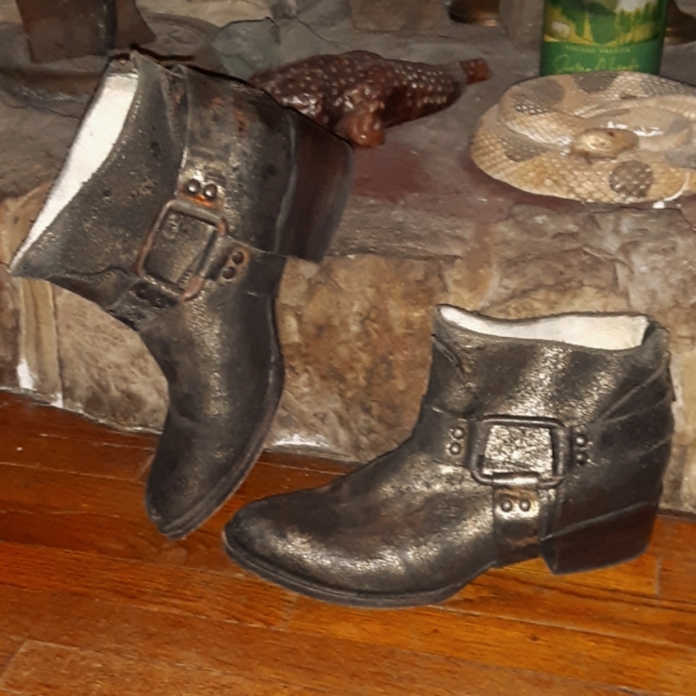 Freebird phlow size 7